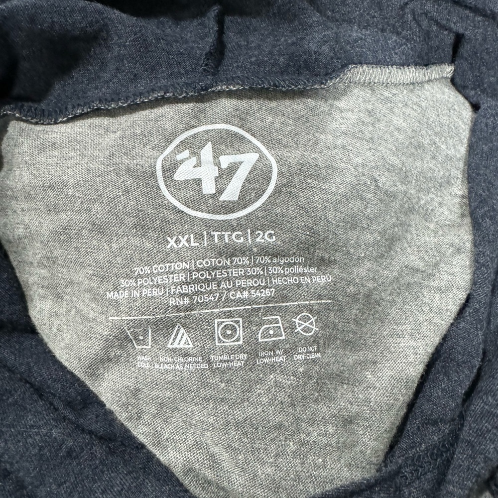 Boston Red Sox XXL long sleeve hooded shirt